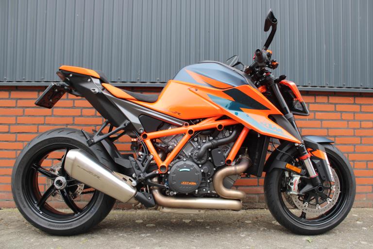 KTM 1290 Superduke R - 2020 (9)