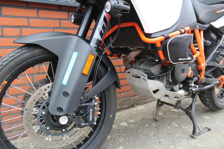 KTM 1090 Adventure R - 2017 (2)