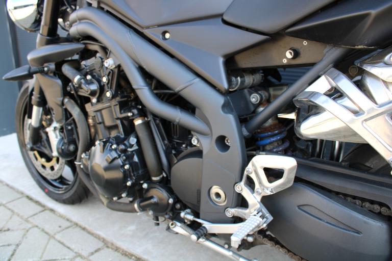 Triumph Speed triple 1050 - 2009 (4)