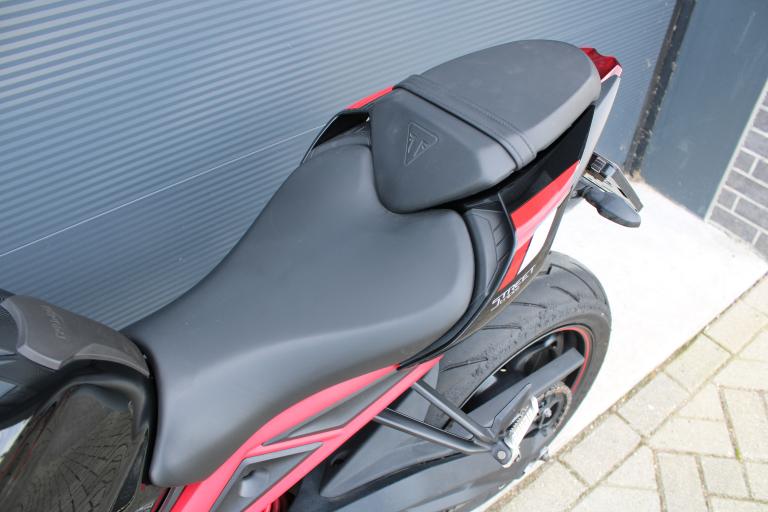 Triumph Street triple R - 2021 (15)