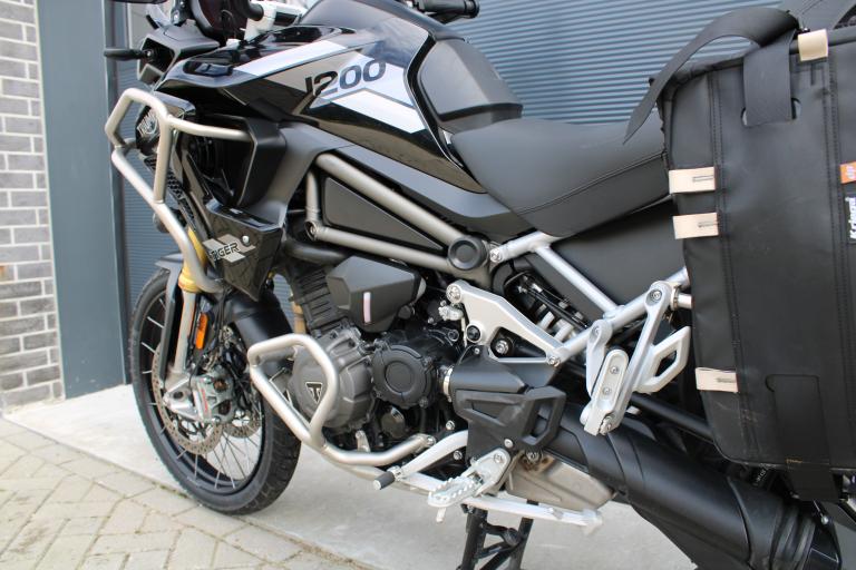 Triumph Tiger 1200 rally pro - 2024 (4)