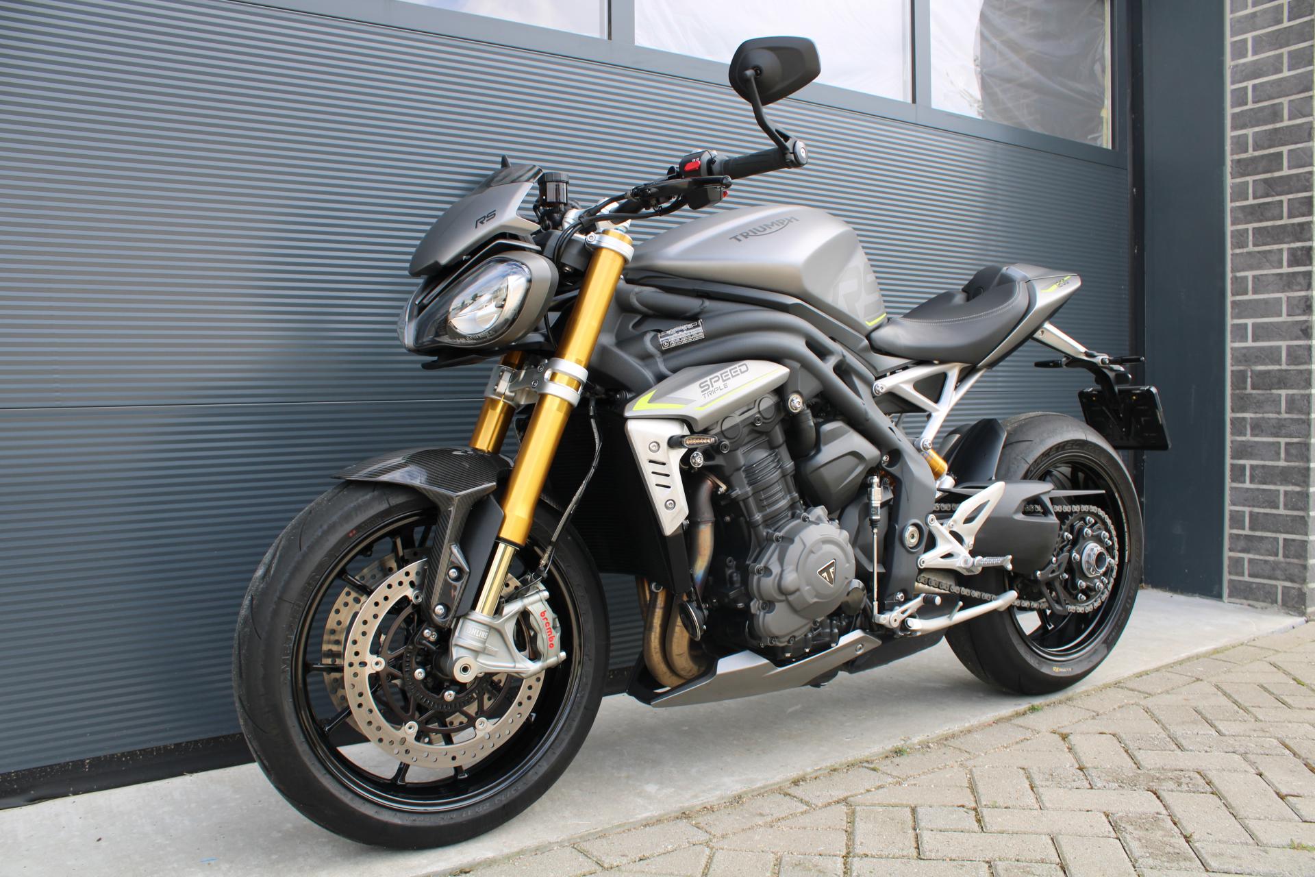 Triumph Speed triple 1200 RS - 2021 (1)