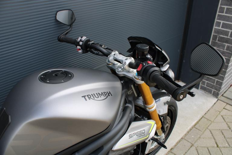 Triumph Speed triple 1200 RS - 2021 (11)