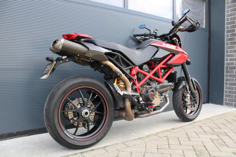 Ducati Hypermotard 1100 EVO SP - 2010 (6)