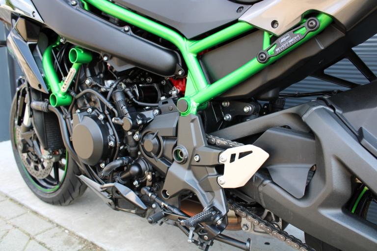 Kawasaki Z H2 - 2020 (4)