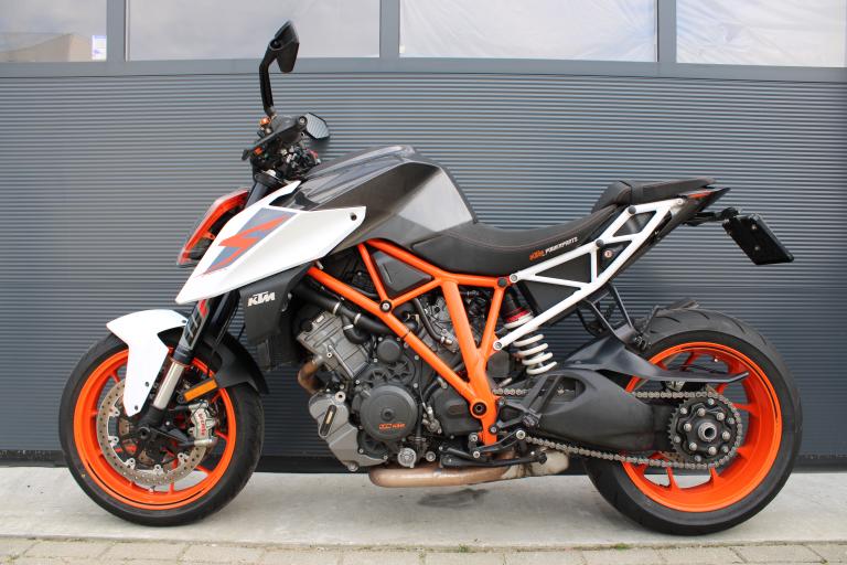 KTM 1290 Super duke R - 2017 (3)