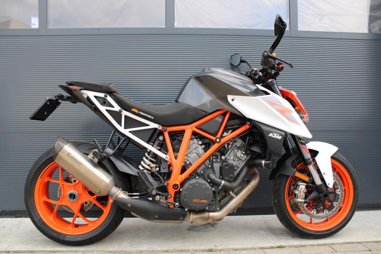 KTM 1290 Super duke R - 2017 (8)