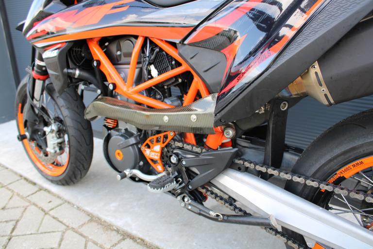 KTM 690 SMC R - 2019 (4)