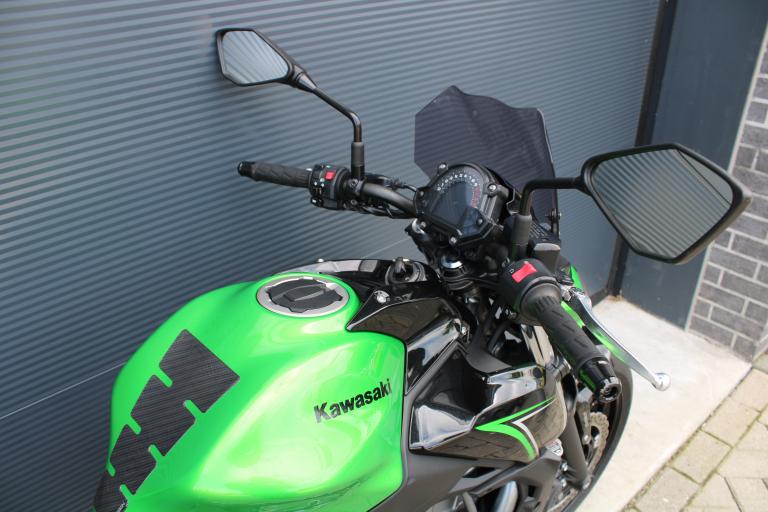 Kawasaki Z 650 - 2019 (11)