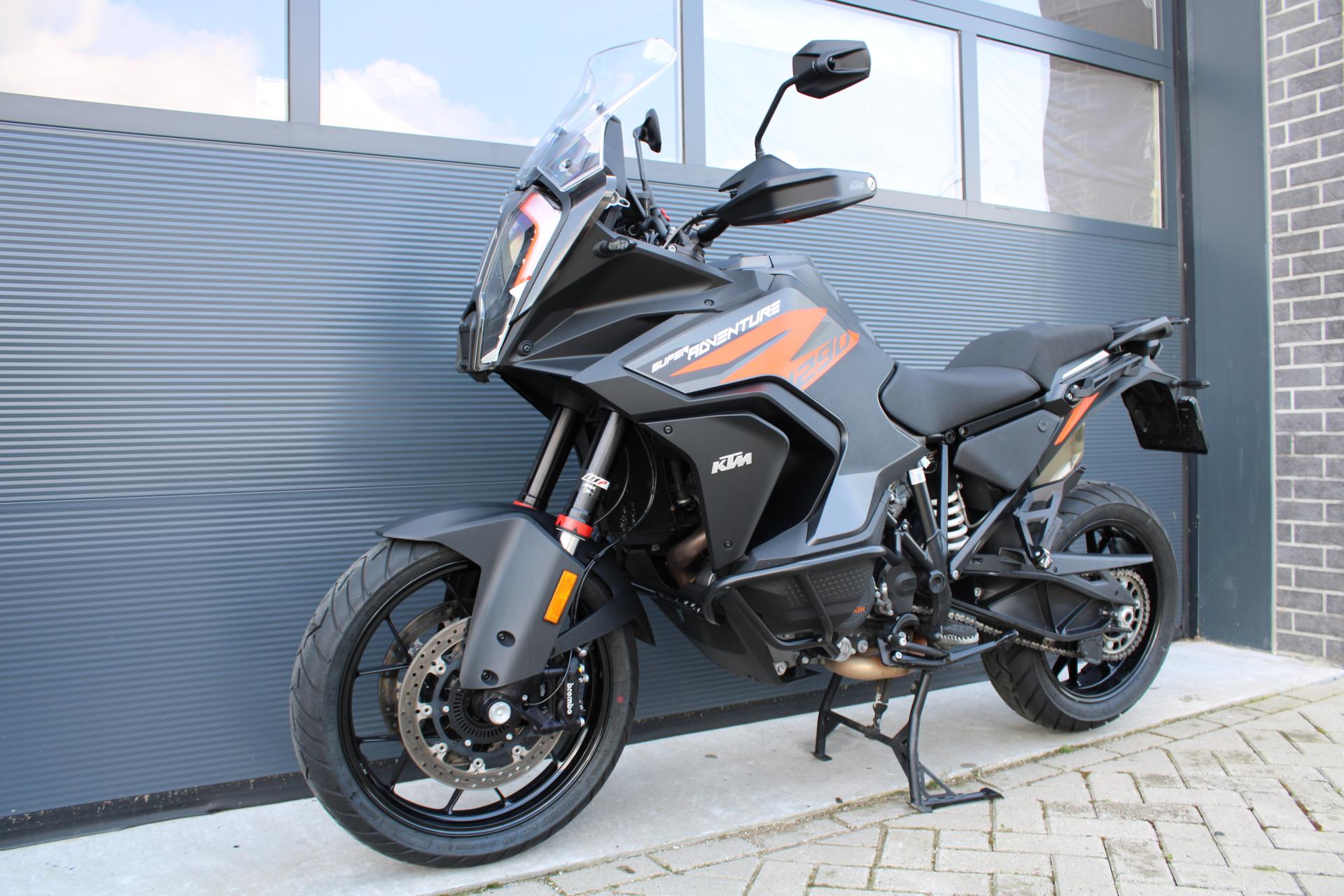 KTM 1290 Super adventure S - 2021 (1)