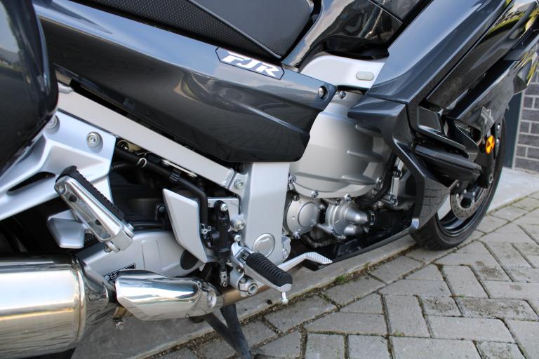 Yamaha FJR 1300 AS - 2017 (7)