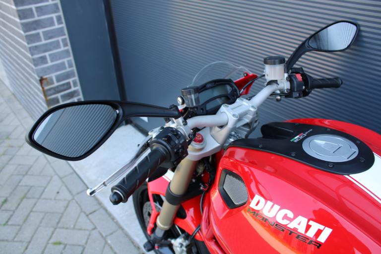 Ducati Monster 1100 EVO - 2012 (12)