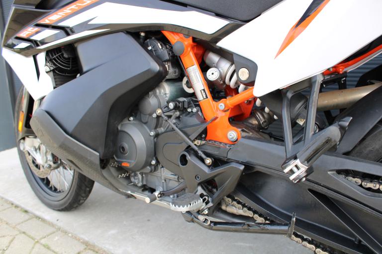 KTM 890 Adventure R - 2021 (4)