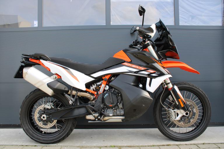 KTM 890 Adventure R - 2021 (8)