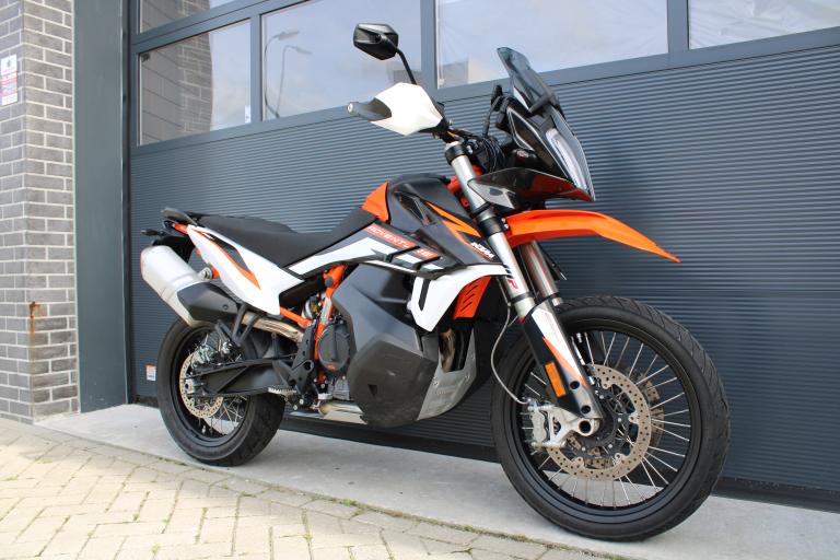 KTM 890 Adventure R - 2021 (10)