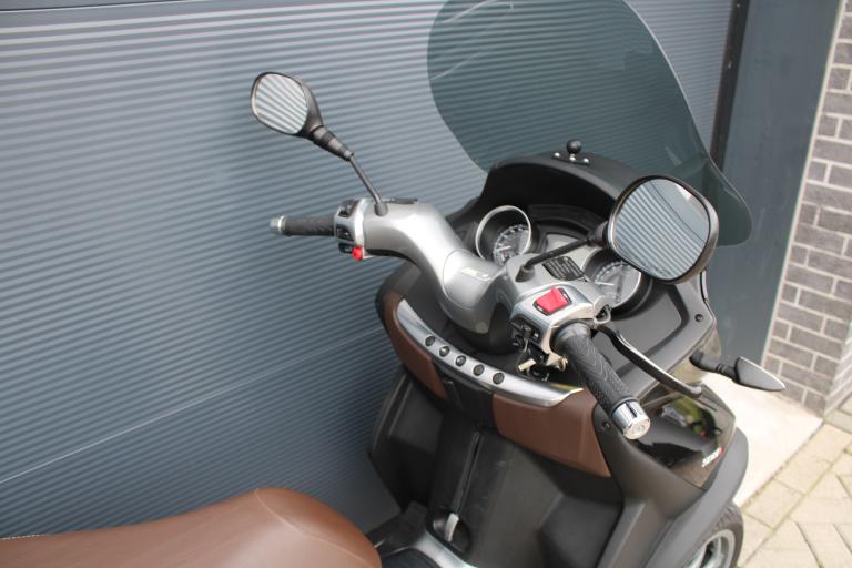 Piaggio MP3 500 LT - 2017 (11)