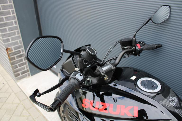 Suzuki GSX-S 1000 Katana - 2020 (12)