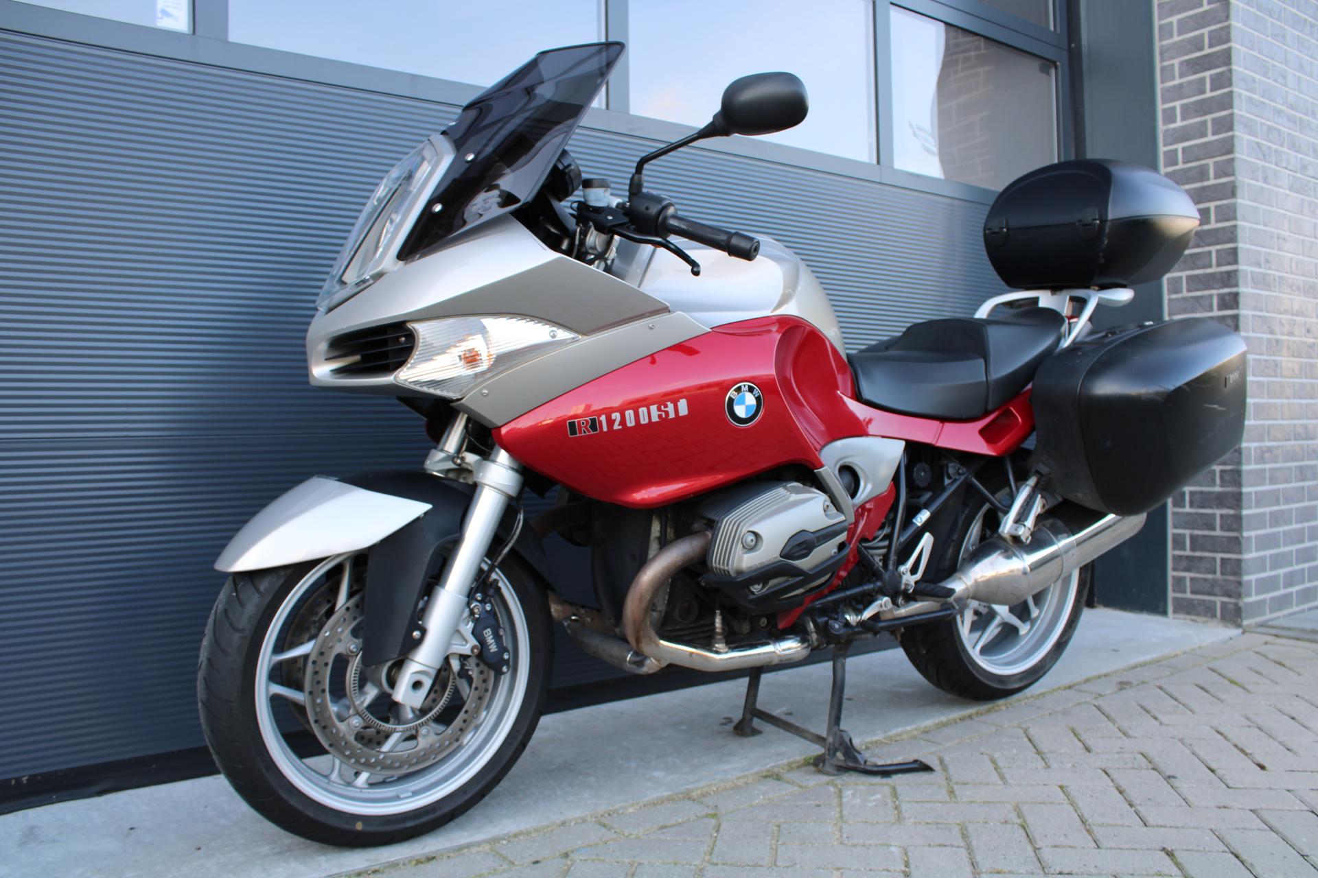 BMW R 1200 ST - 2005 (1)