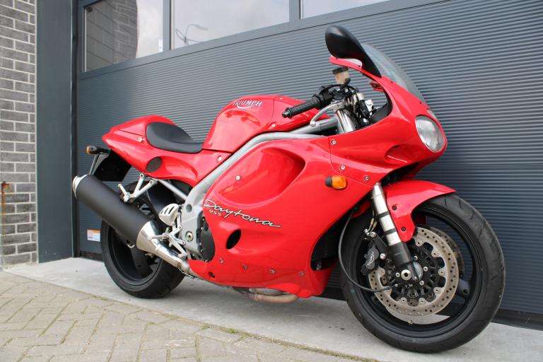 Triumph Daytona 955I - 1999 (10)