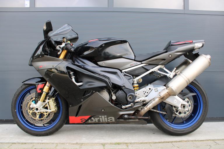 Aprilia RSV 1000 R - 2006 (3)