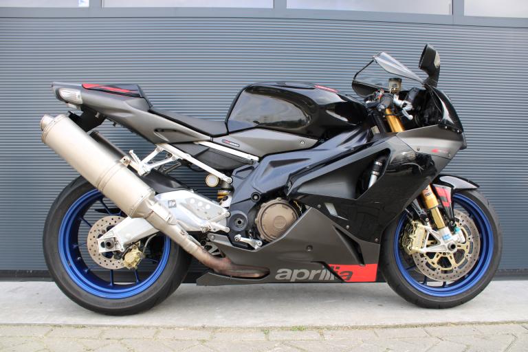 Aprilia RSV 1000 R - 2006 (8)