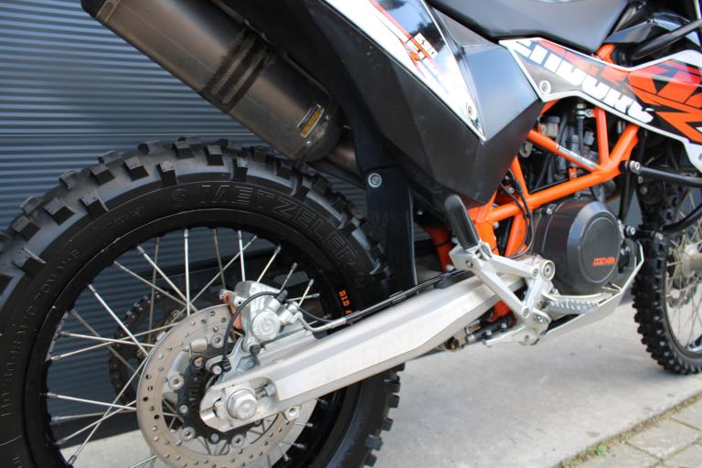 KTM 690 Enduro R - 2016 (7)