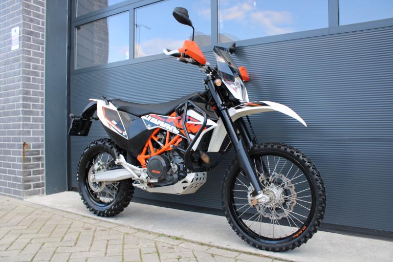 KTM 690 Enduro R - 2016 (10)