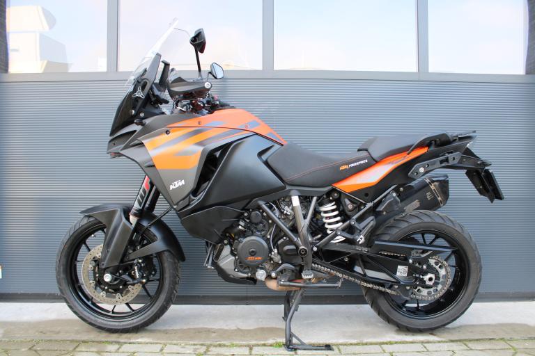 KTM 1290 Super adventure S - 2021 (3)