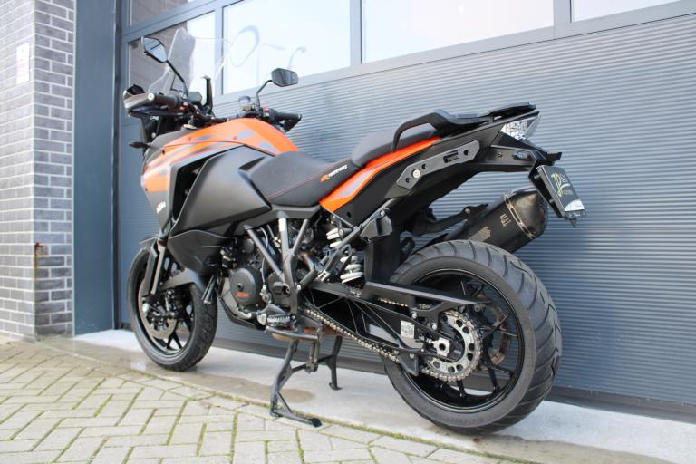 KTM 1290 Super adventure S - 2021 (5)