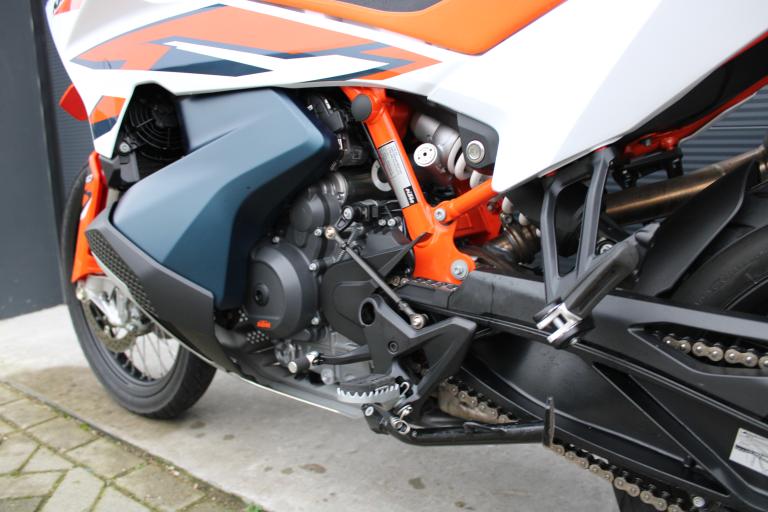 KTM 890 Adventure R - 2023 (4)