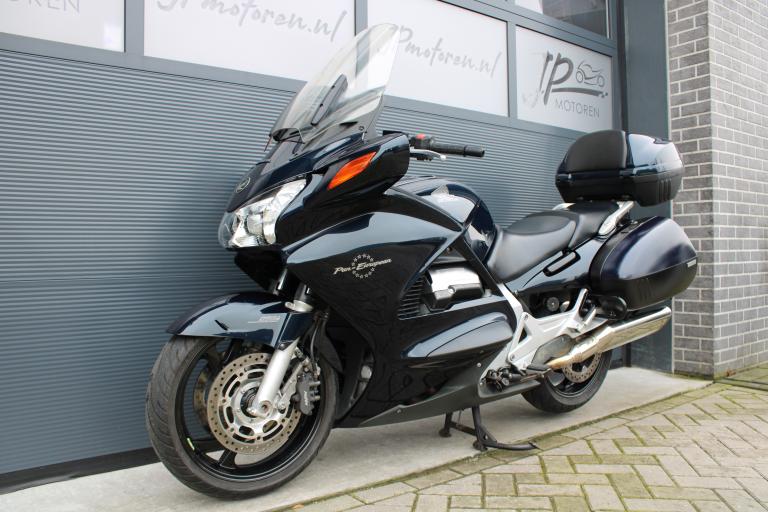 Honda ST 1300 - 2002